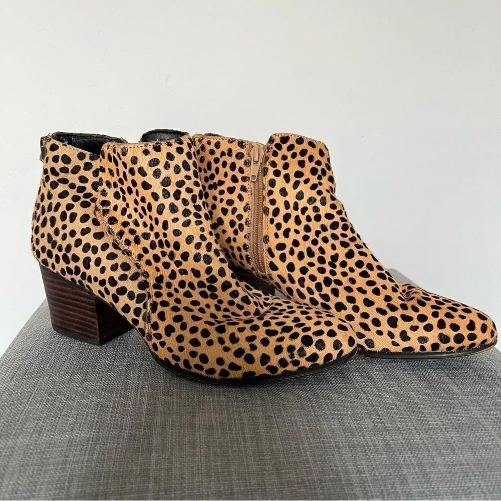 Sole Society Cheetah Dot Calf Hair Bootie // size 8